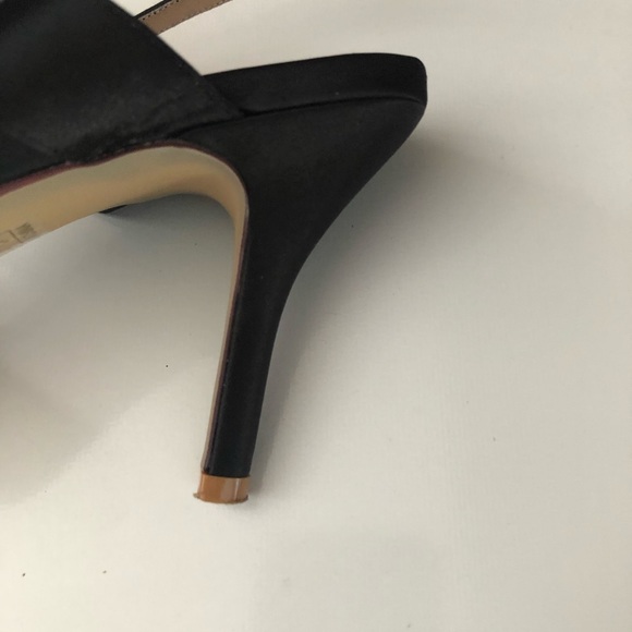 Black evening shoes. In very good condition size 10 - Picture 3 of 6